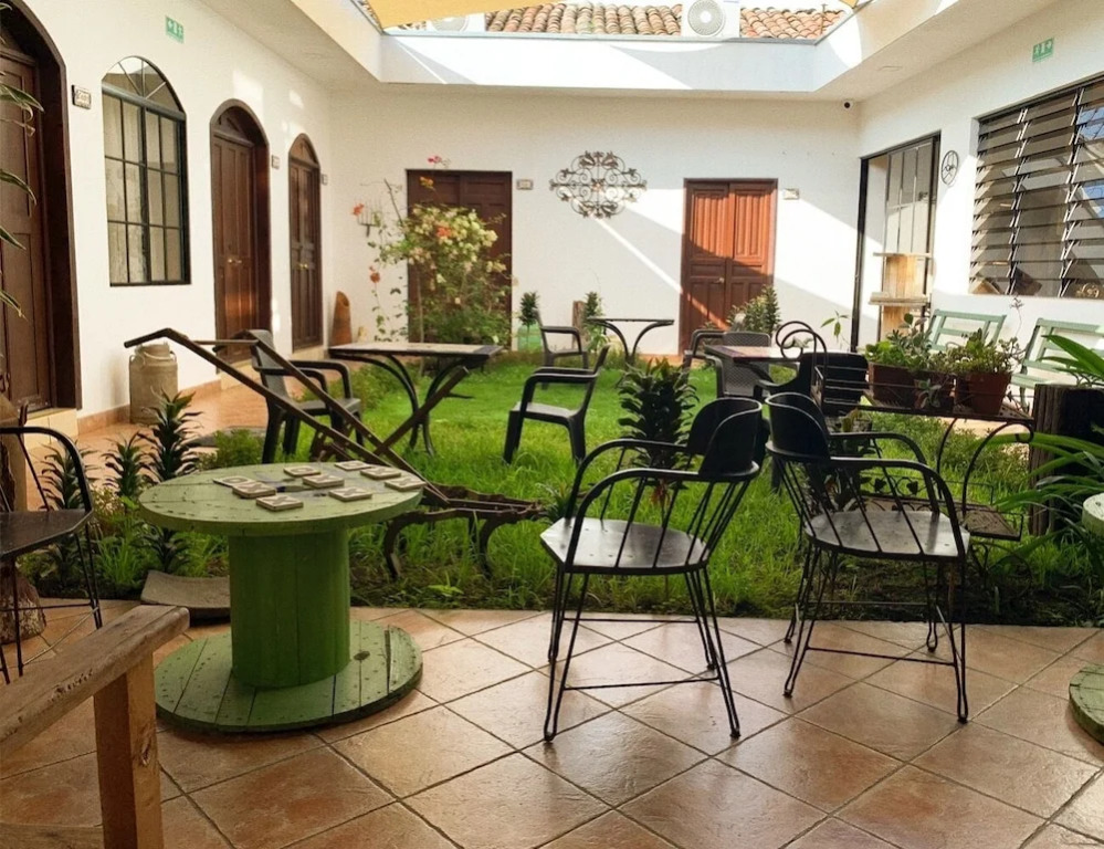 Hostal Las Puertas