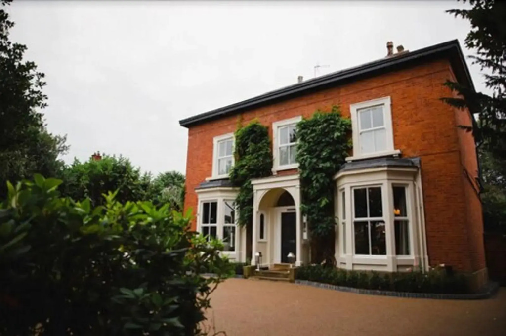 Eleven Didsbury Park Hotel
