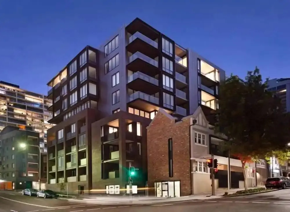 Brand New Lux Water View 3bd with Parking