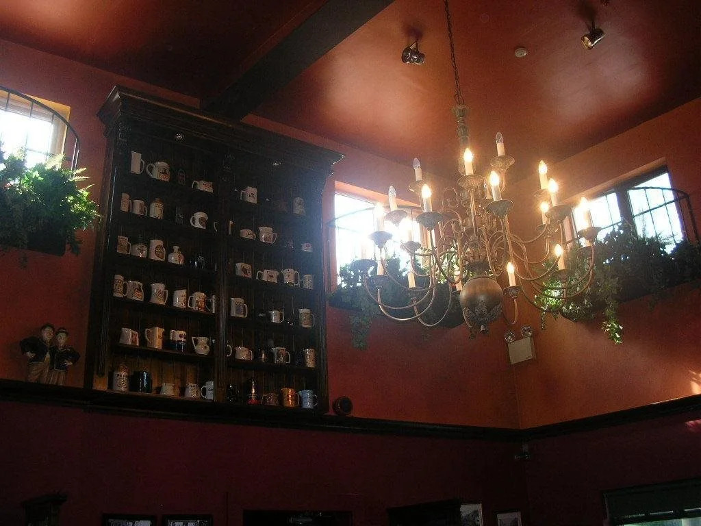 The Roundabout Inn