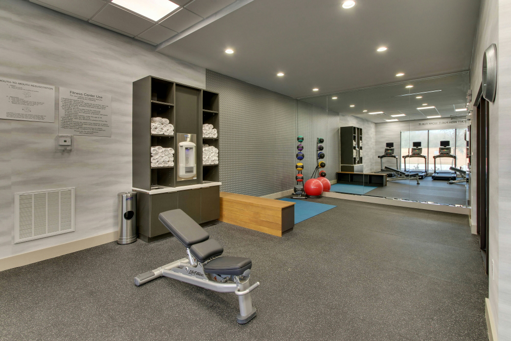 Fairfield Inn and Suites by Marriott Houston Brookhollow