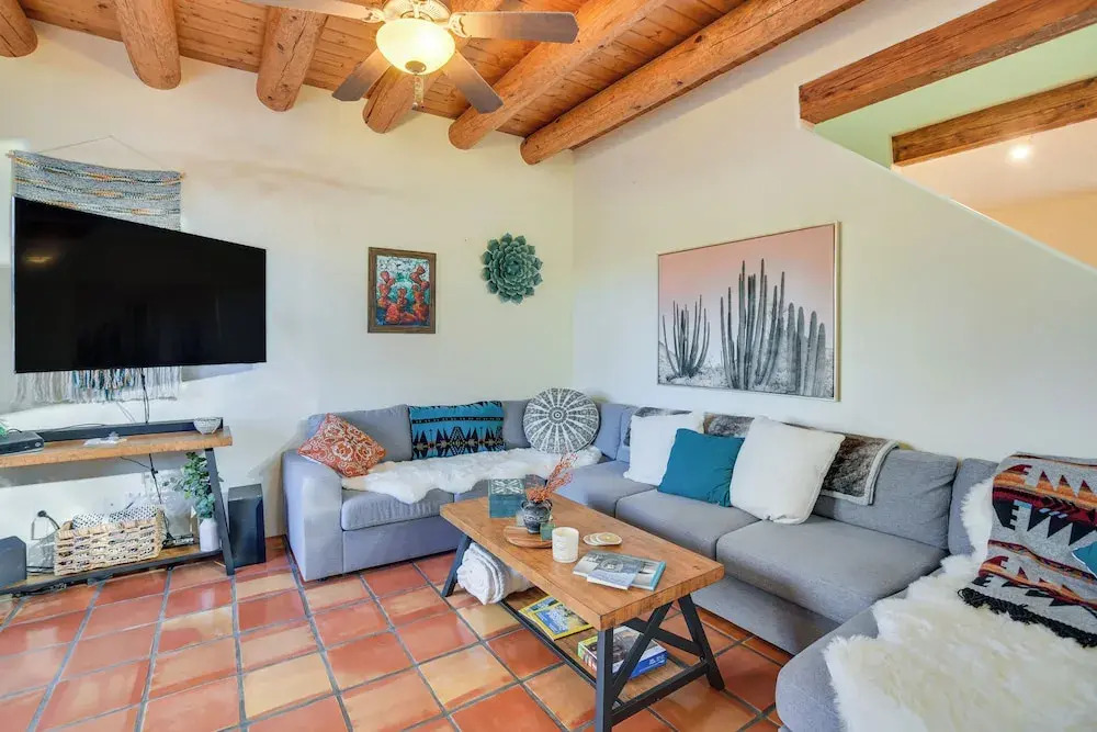 Bright Santa Fe Condo ~ Half-mi to Meow Wolf!