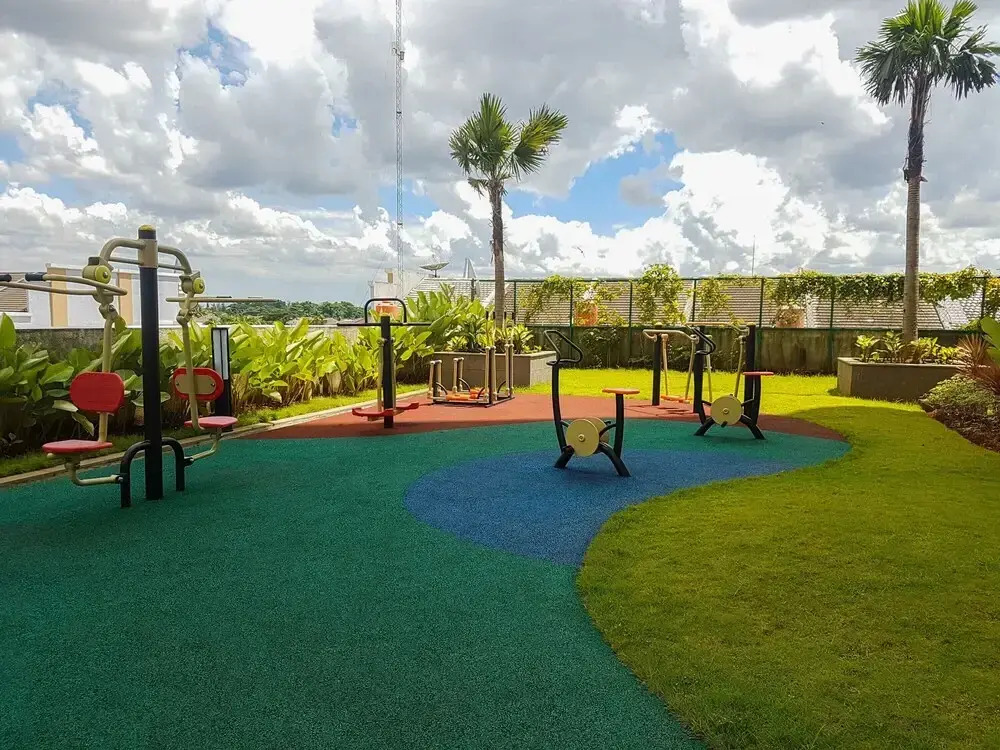 Modern Stylish and Spacious 2BR M-Town Signature Apartment