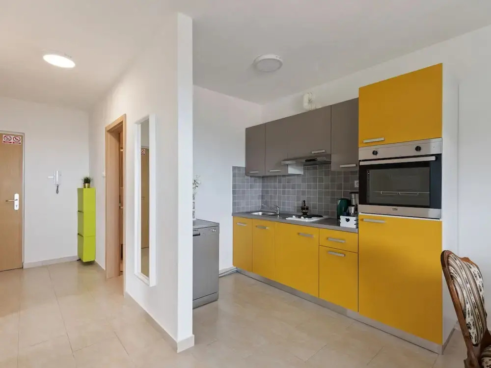 Elegant Villa in Jasenice With Private Swimming Pool