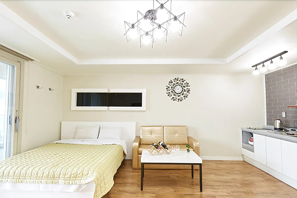 Yeosu Cube Pension