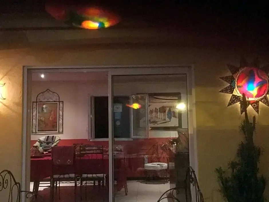 Aux Amandiers