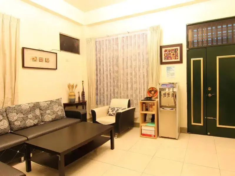 Color Cloud Homestay