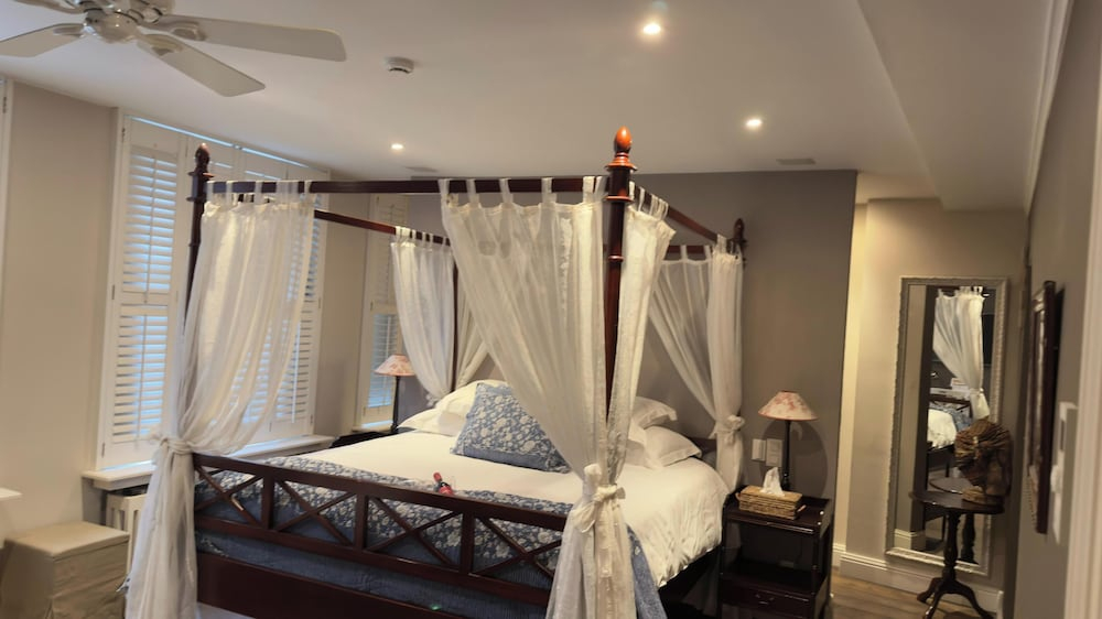 La Luna Guesthouse