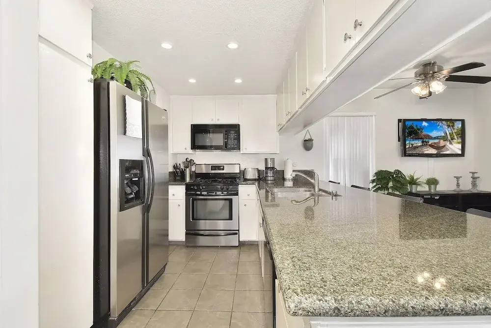 303 35th St 68219 by RedAwning