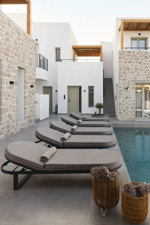 Kalea Suites