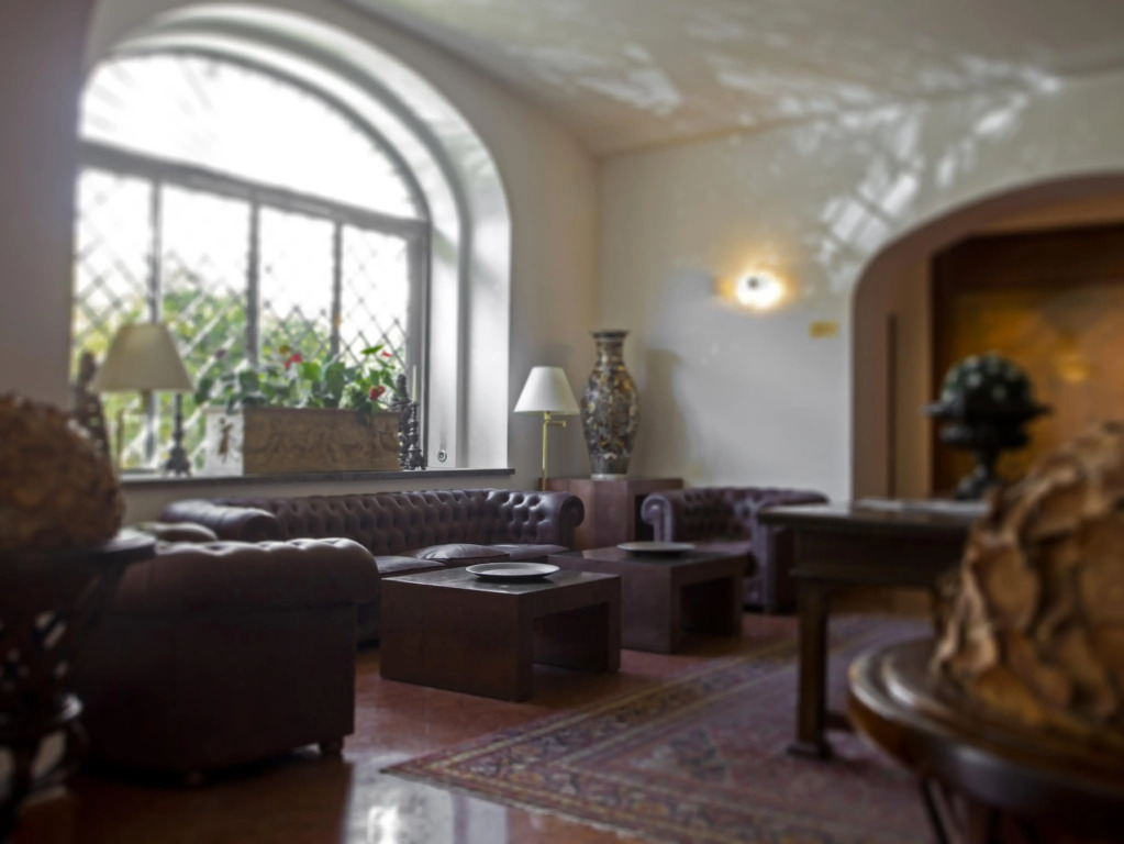 Palazzo Brunaccini Boutique Hotel