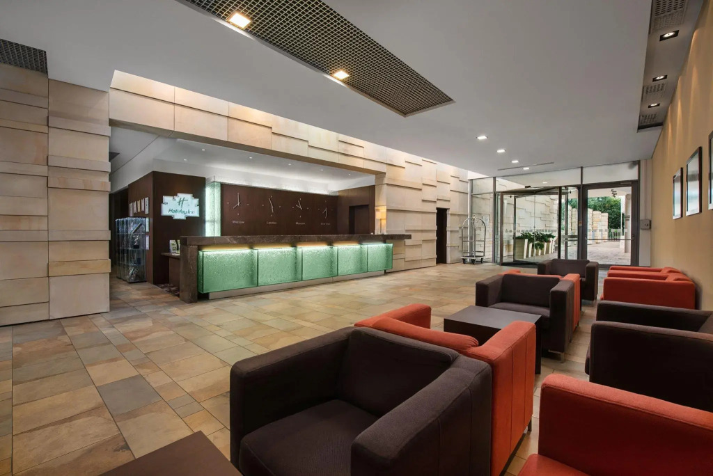 Holiday Inn Resort Warsaw Józefów by IHG