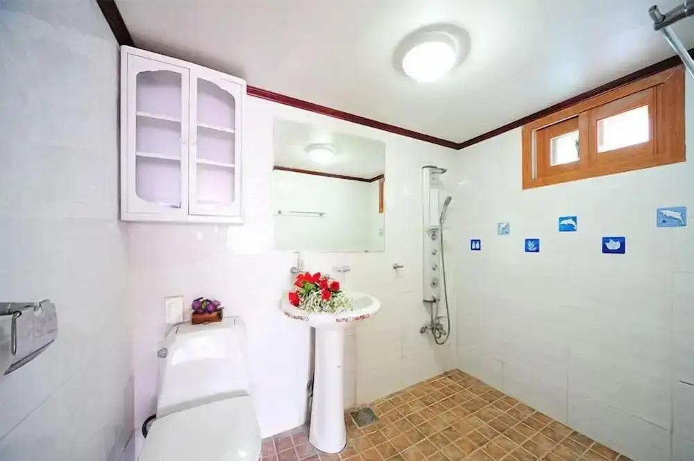 Star Song Pension