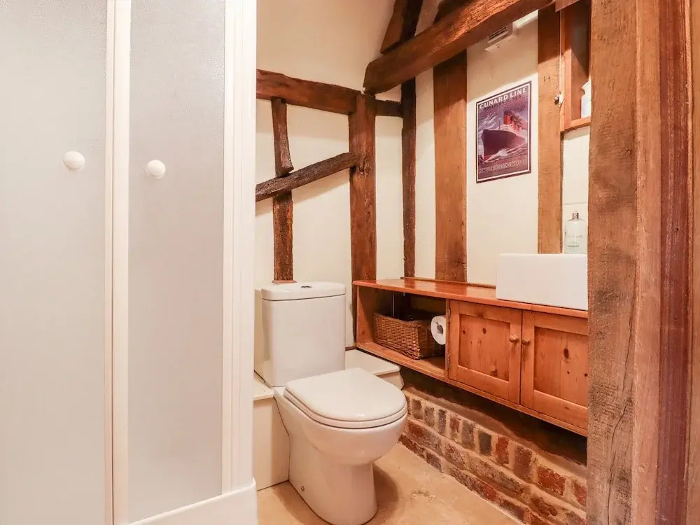 Blackbird Cottage at Boyke Manor
