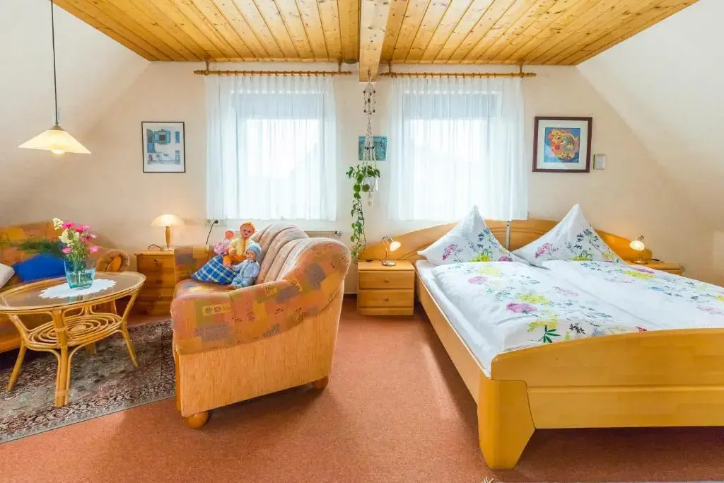 Ferienwohnung Apollonia Falow