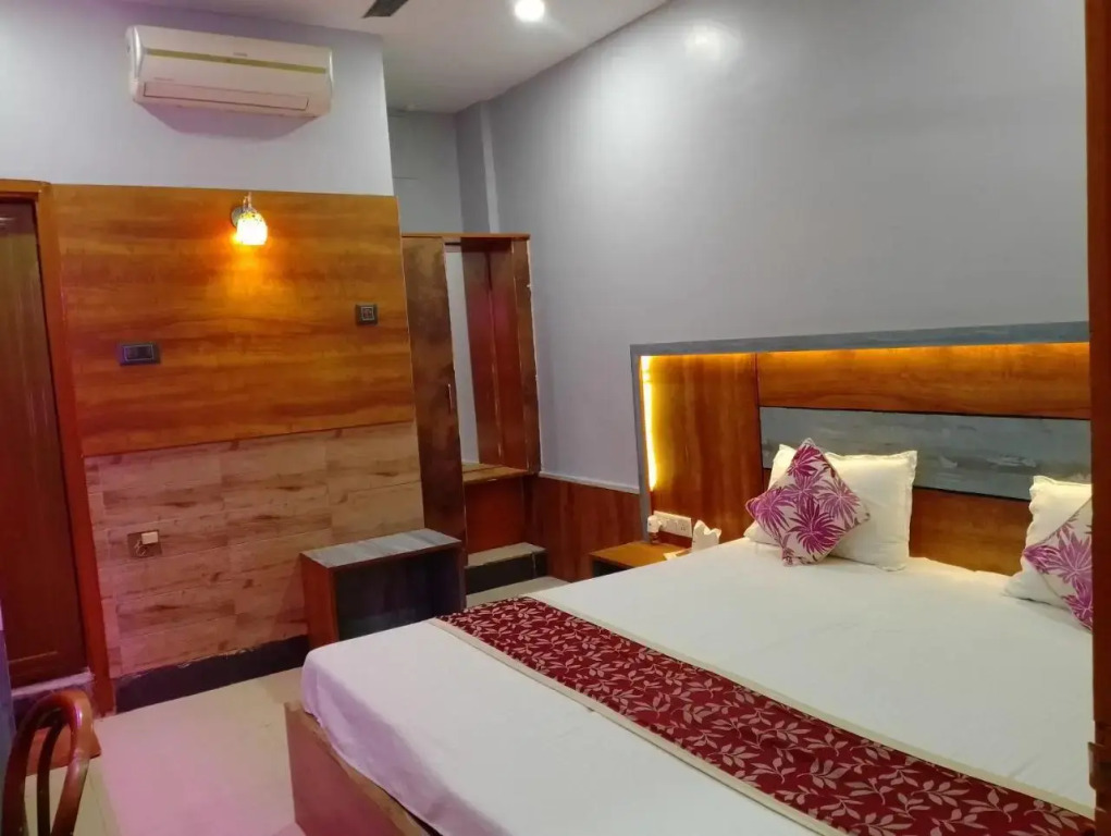 1 BR Guest house in Lakhtokia, Guwahati, by GuestHouser (39A9)