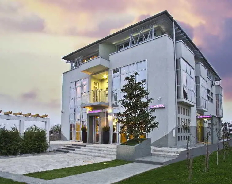 Apart K Apartments