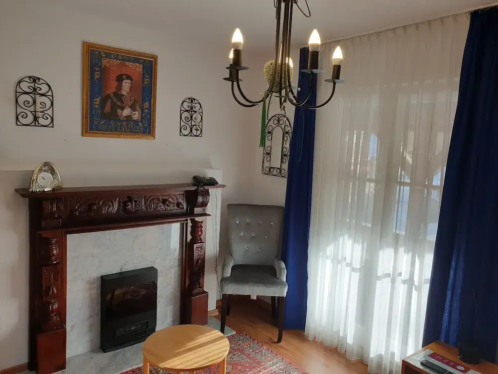 Luchs Hostel