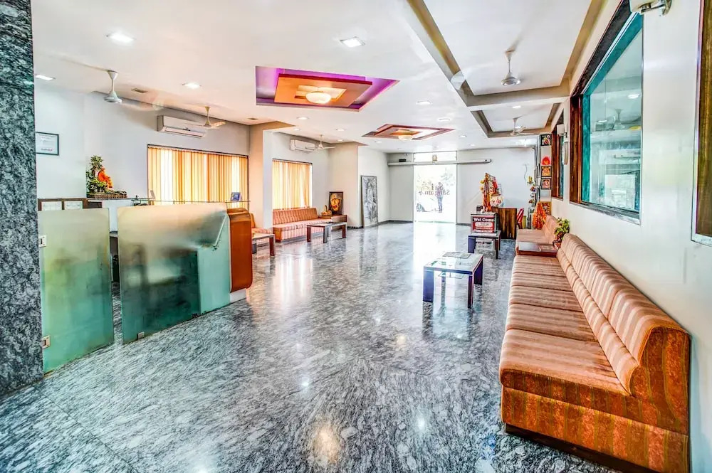 FabHotel Go Shirdi