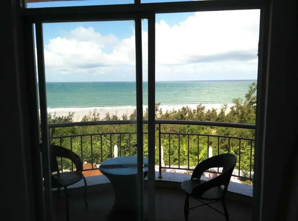 Starry Night Sea View Hotel