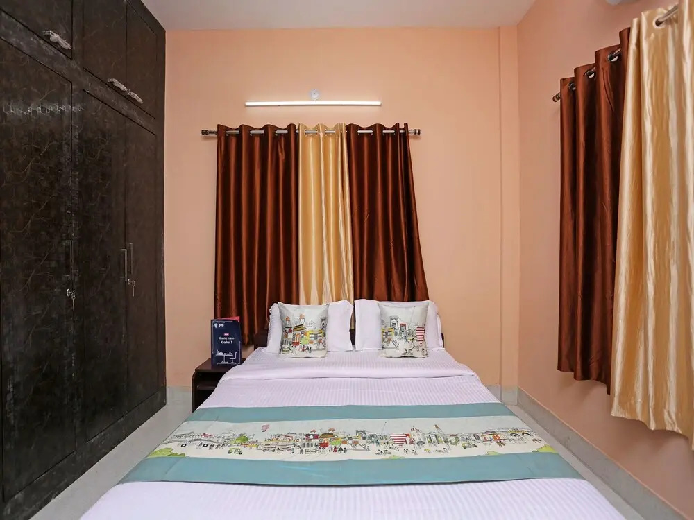 OYO 10339 SR Corporate Guest House