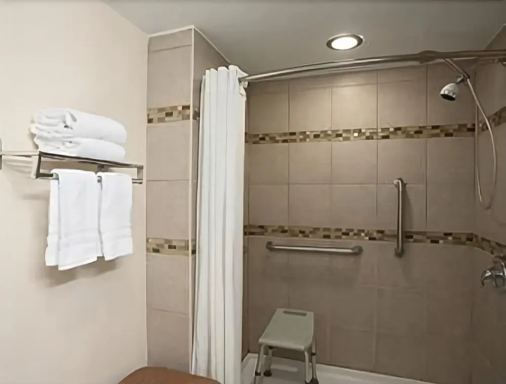 Days Inn by Wyndham Oil City Conference Center