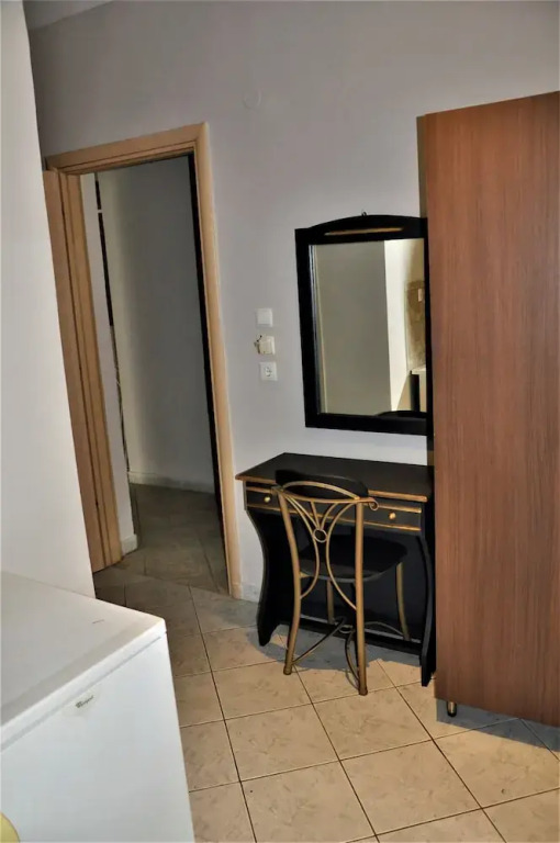 Room-beautiful Bedroom for 3 People in L
