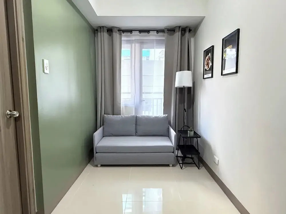 Moas Spot at Sea Residences