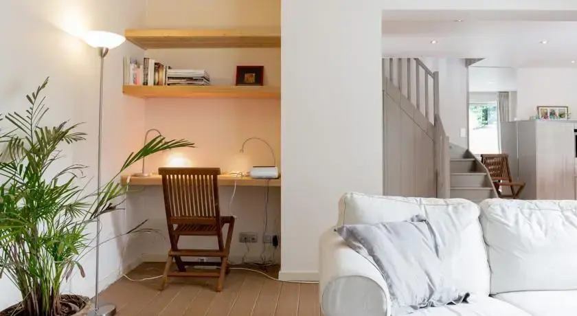 Brebis Halldis Apartment
