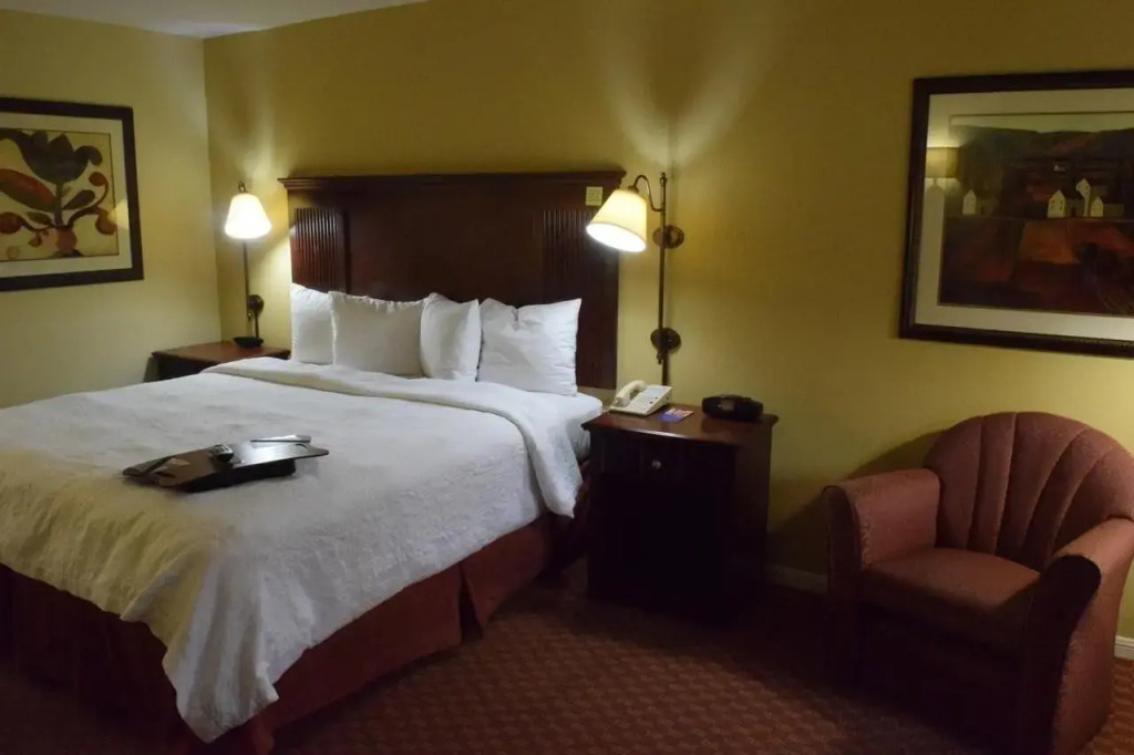 Baymont Inn & Suites by Wyndham The Woodlands