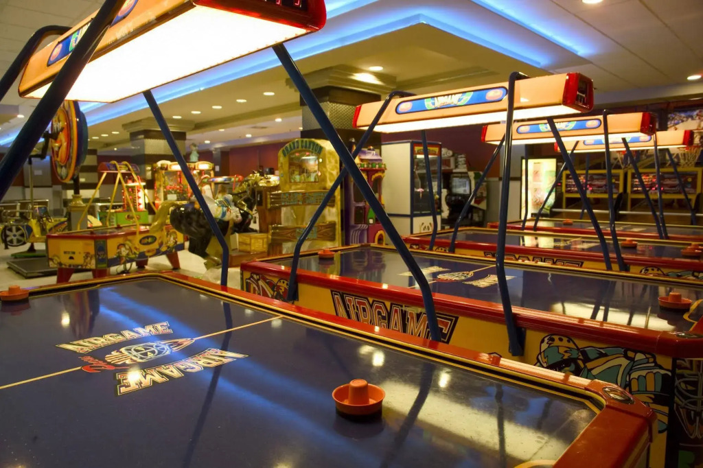 Holiday World Resort, Affiliated by Melia