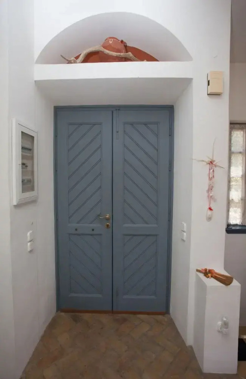 Marselos House