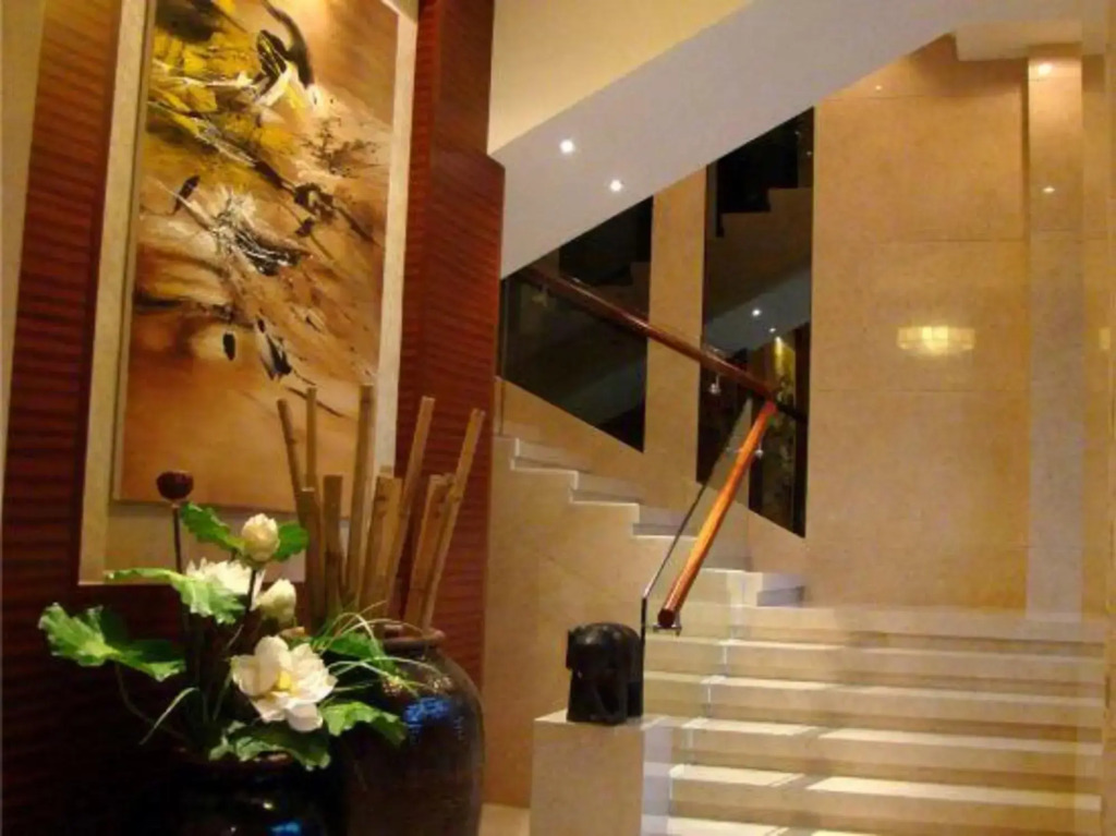 Wenhua Hotel