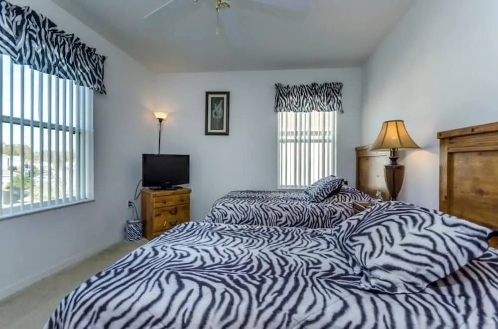 113bll Disney 5 Bedroom Pool Home With Games Room