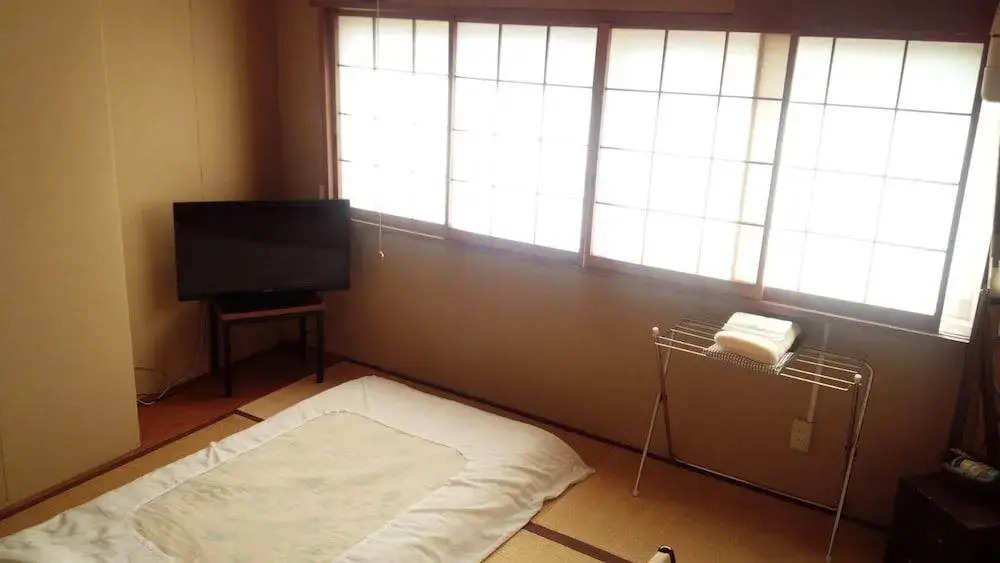 Eishinkan Hotel