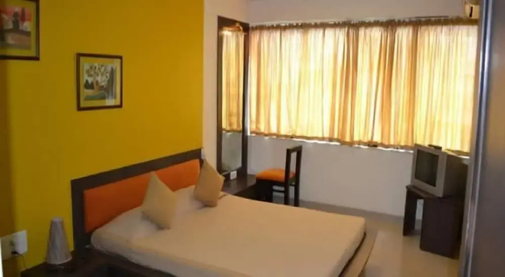 Tisha Apartment Hotel
