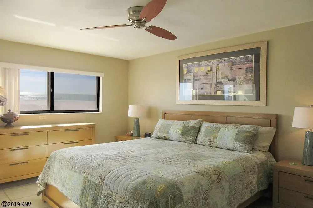 Carlos Pointe 523 - 2 Br Condo