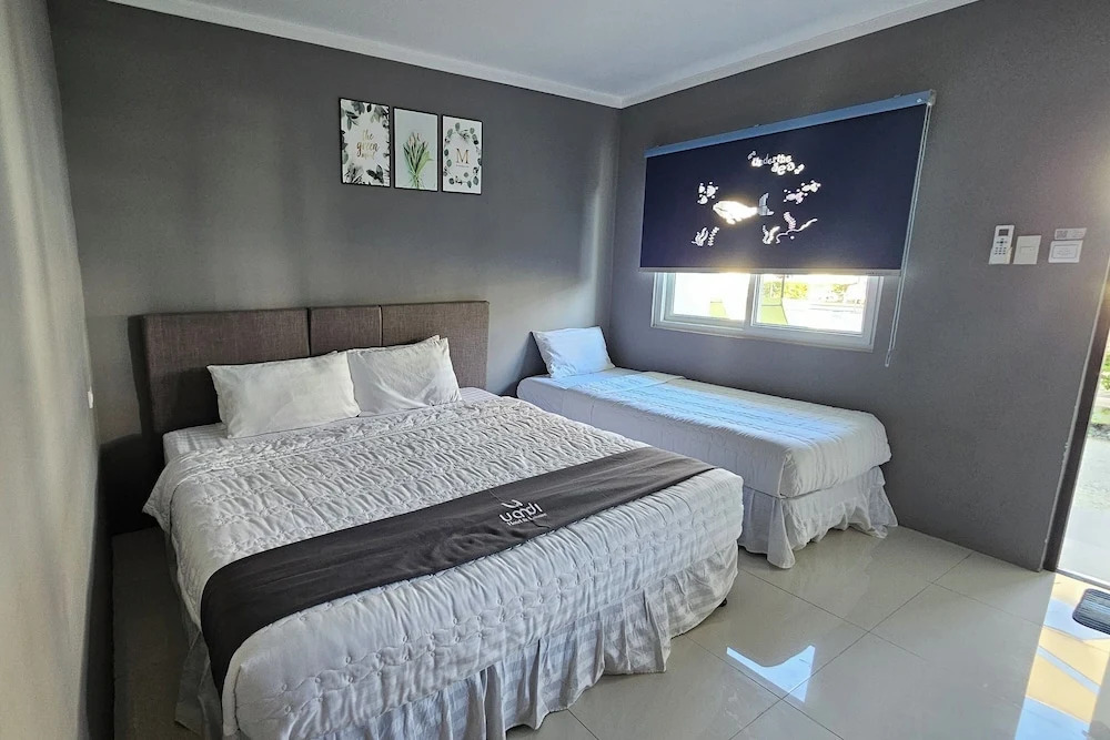 Casa Blu Hotel & Resort