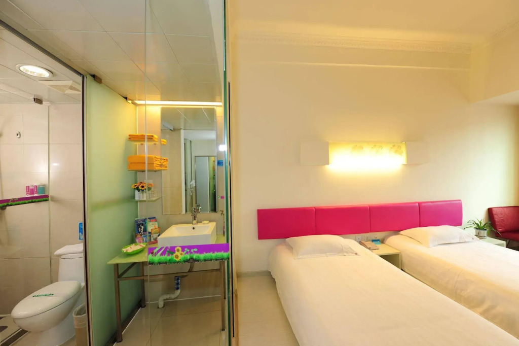 Grand 0773 Hotel