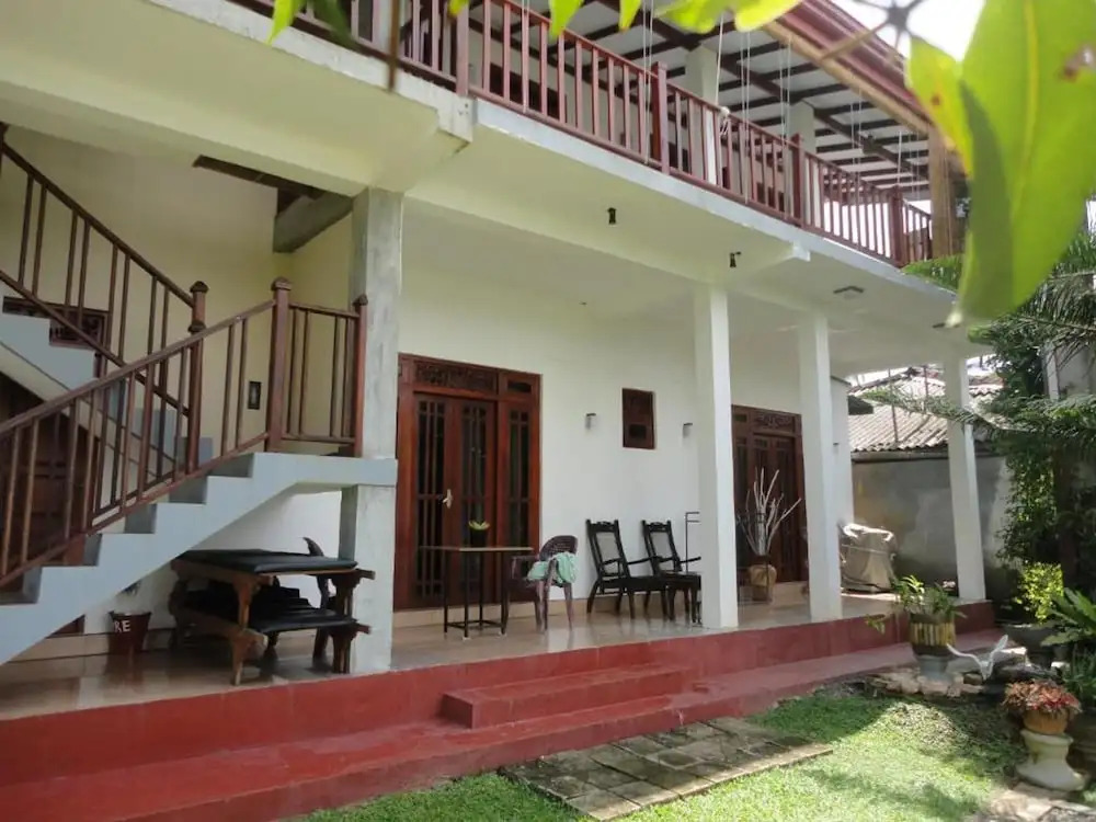 Sapara River Guest 600m Beach