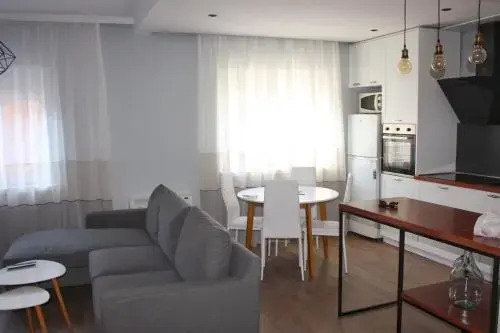Apt 16-Tirana Very Central Apartment