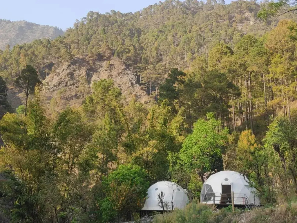 Glamping Tales by the Riverside - Luxury Geodesic Domes & Tents
