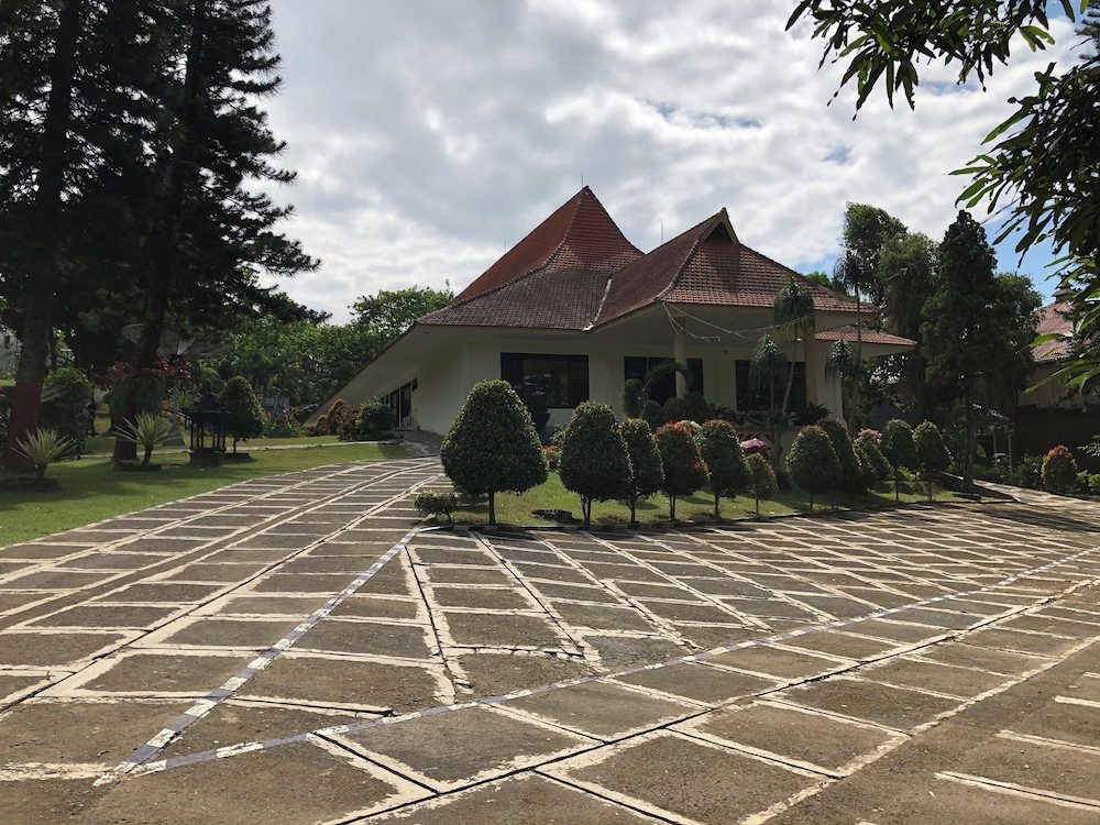 Sinar Express Villa
