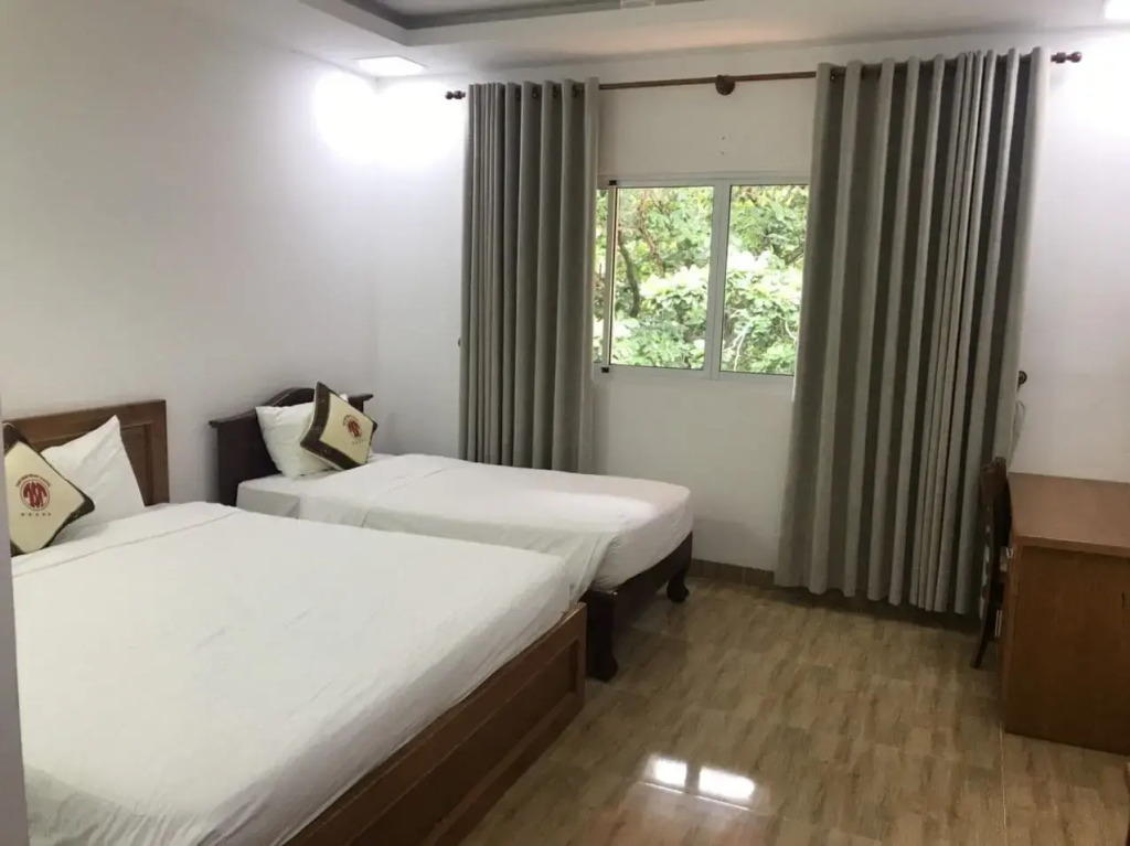 Tan Son Nhat Con Dao Resort