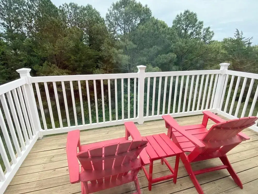 Canal Landing Court 36