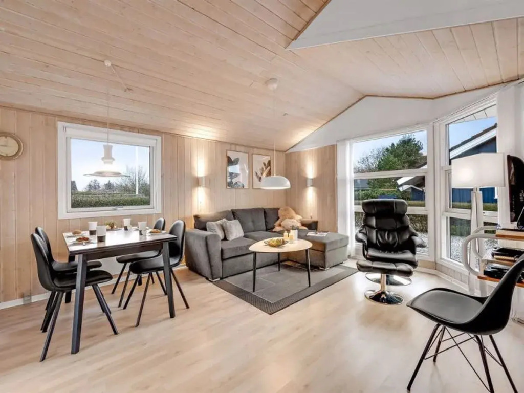 "Marten" - 6.4km from the sea in Western Jutland