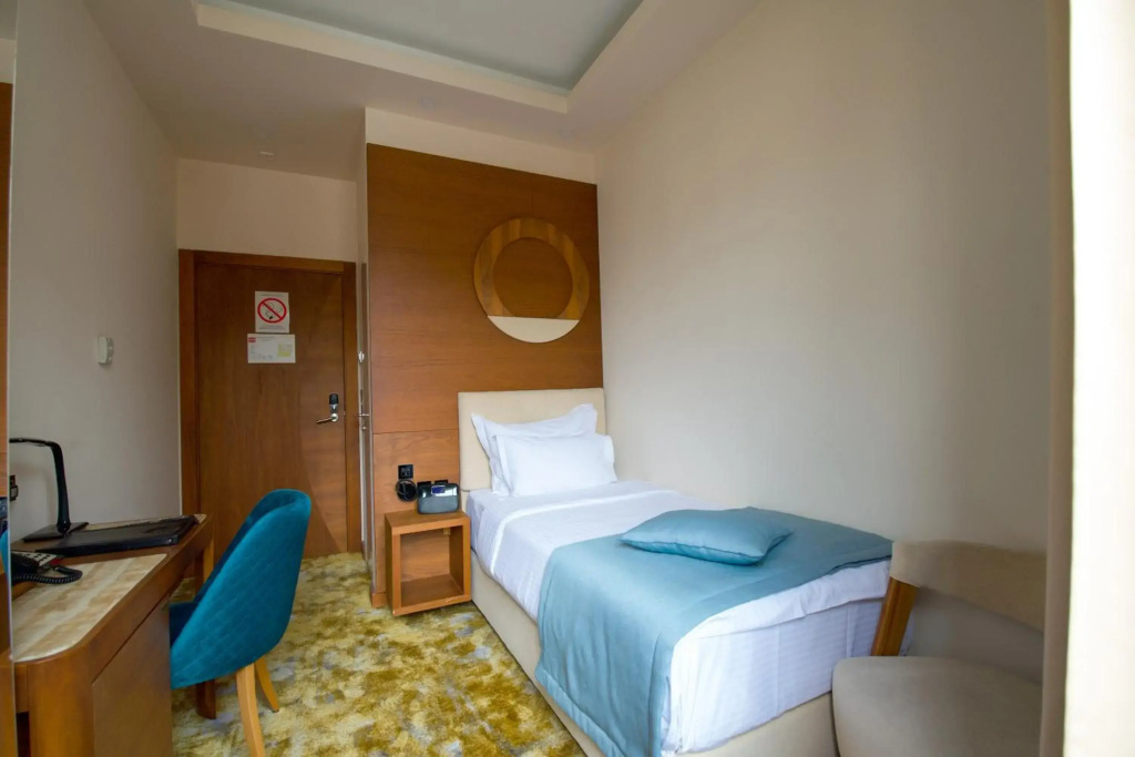 Hotel City Savoy