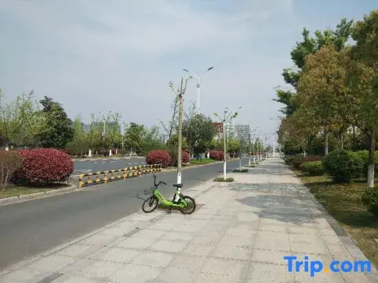 Zizhu Xintiandi Hotel