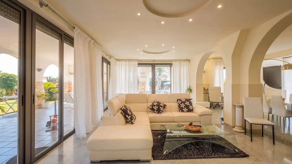 Villa Ark Luxury Villa With Private Pool