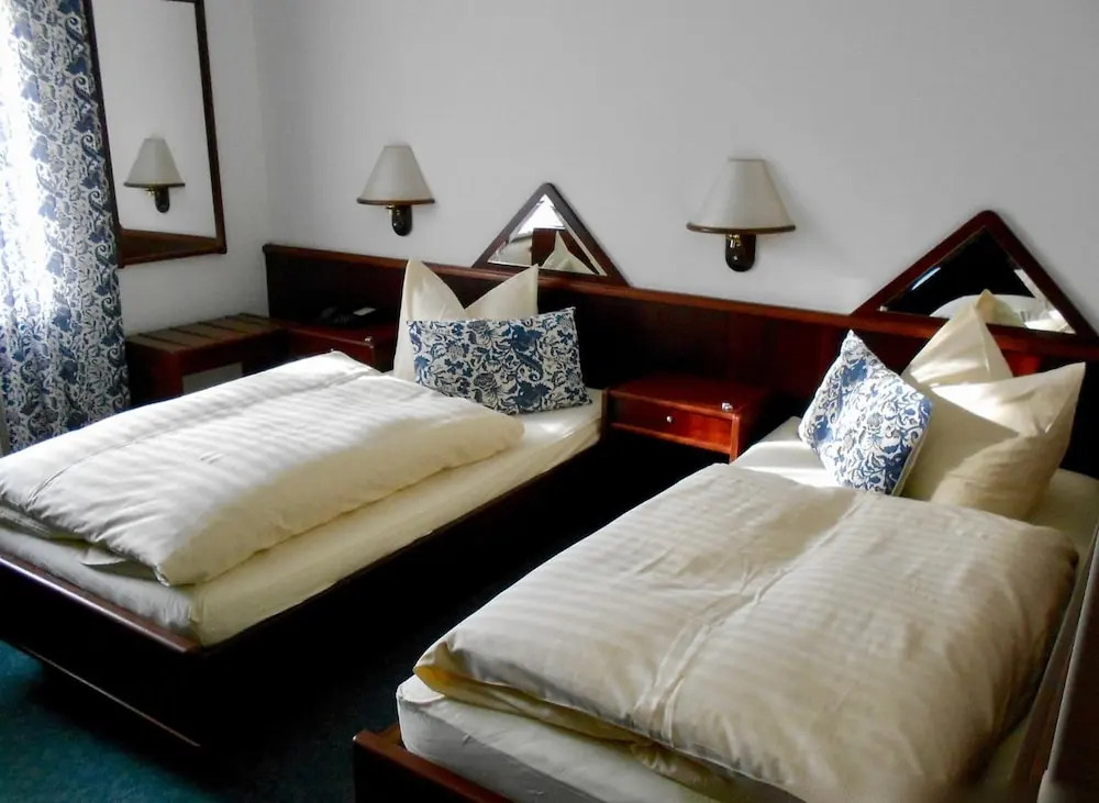 Hotel Froschkönig